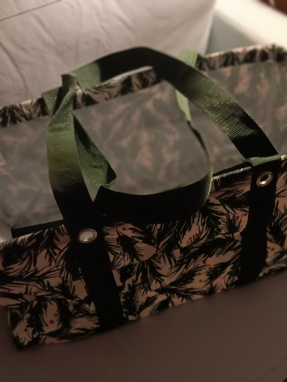 Thirty-one Large Utility Tote-Evergreen Branches - Picture 6 of 10